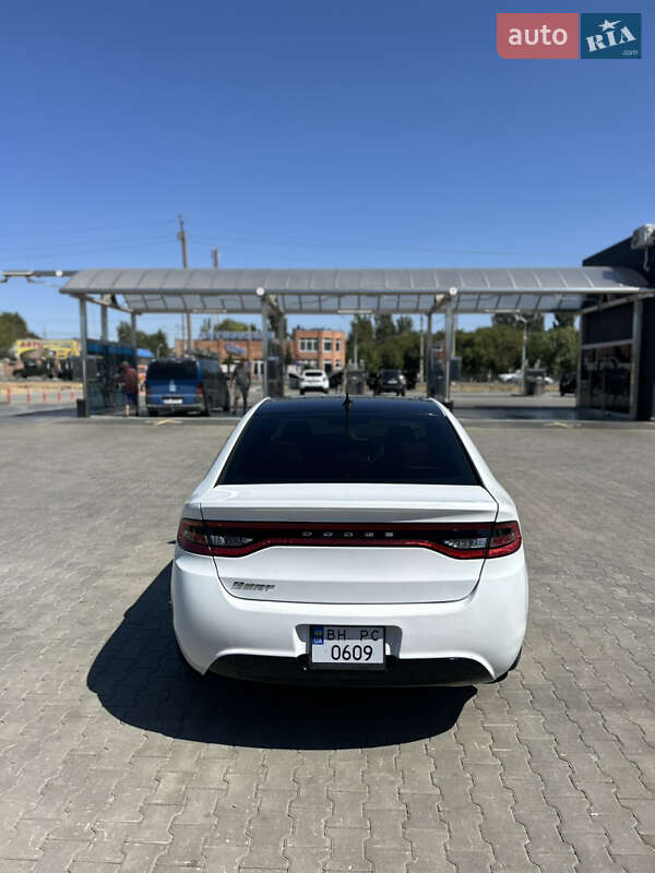 Седан Dodge Dart 2015 в Николаеве