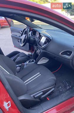 Седан Dodge Dart 2012 в 