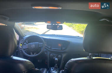 Седан Dodge Dart 2015 в 
