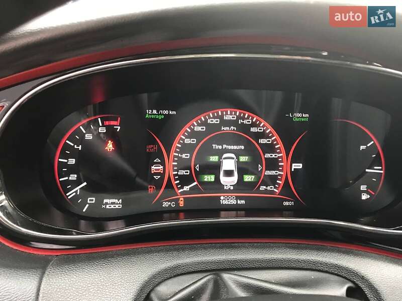 Седан Dodge Dart 2015 в Львове