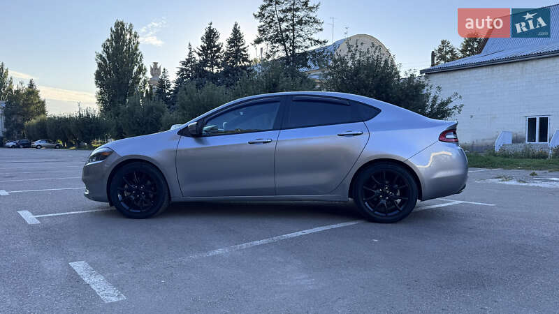 Седан Dodge Dart 2015 в Белогородке