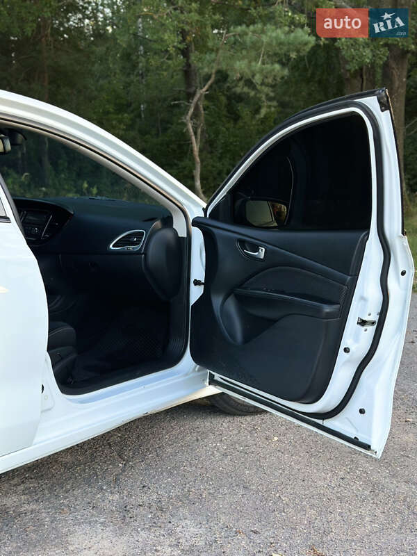 Седан Dodge Dart 2014 в Житомире