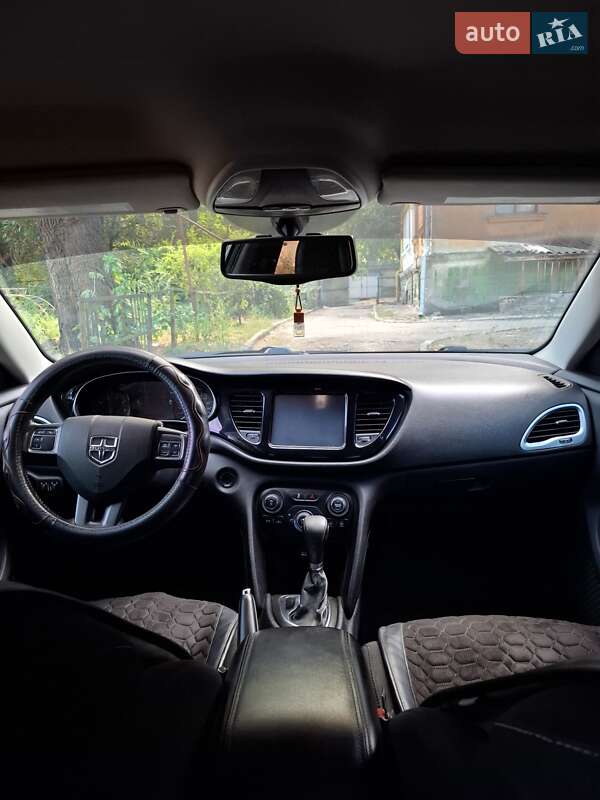 Седан Dodge Dart 2013 в Дніпрі