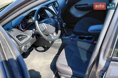 Седан Dodge Dart 2014 в 