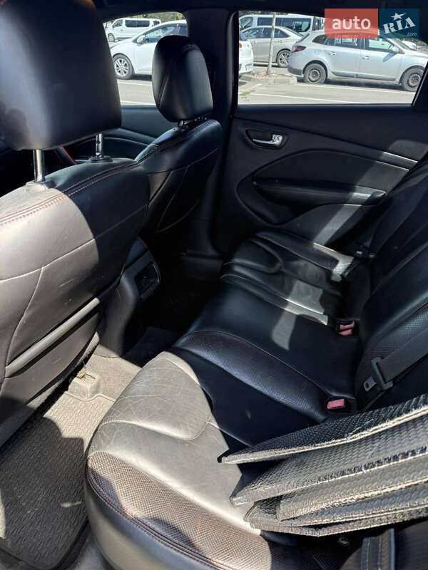 Седан Dodge Dart 2014 в Києві