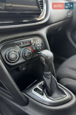 Седан Dodge Dart 2013 в 