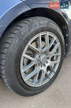 Седан Dodge Dart 2013 в 