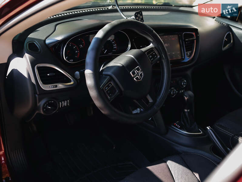 Седан Dodge Dart 2015 в Коростишеві