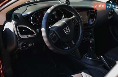 Седан Dodge Dart 2015 в 