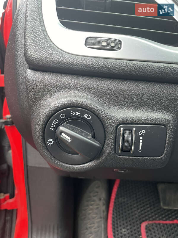 Седан Dodge Dart 2015 в Киеве