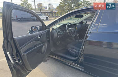 Седан Dodge Dart 2013 в 