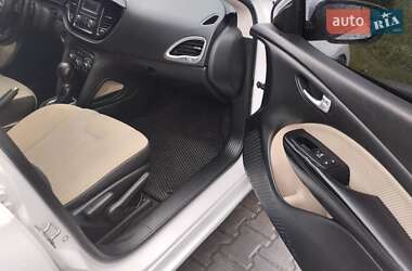 Седан Dodge Dart 2014 в 