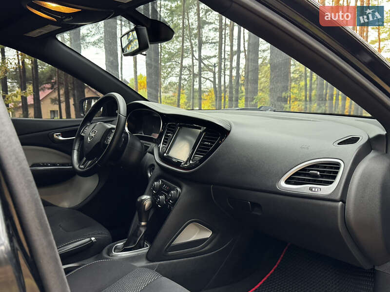 Седан Dodge Dart 2014 в Киеве