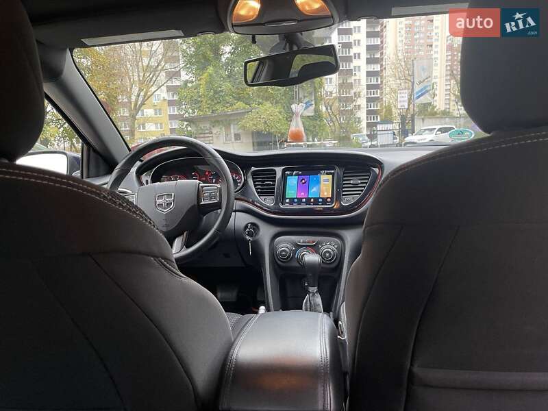 Седан Dodge Dart 2014 в Киеве
