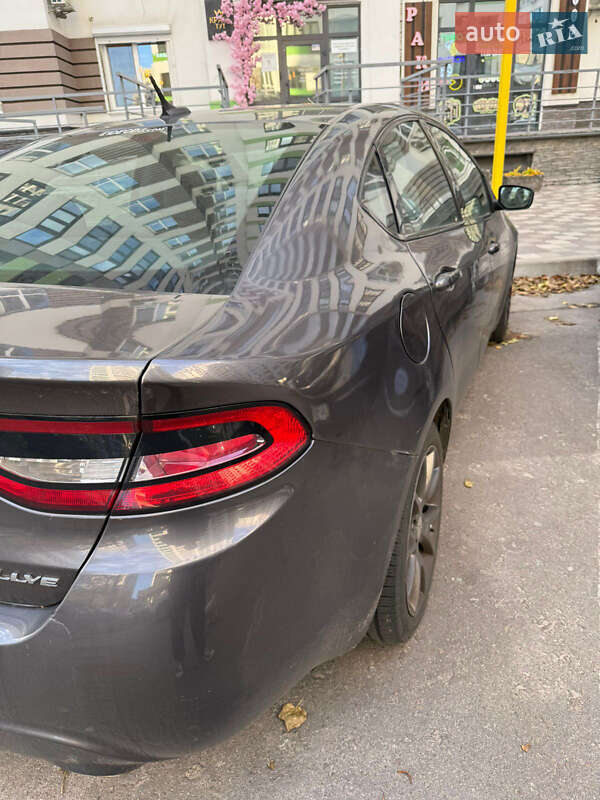 Седан Dodge Dart 2015 в Вишневом фото 6 Седан Dodge Dart 2015 в Вишневом