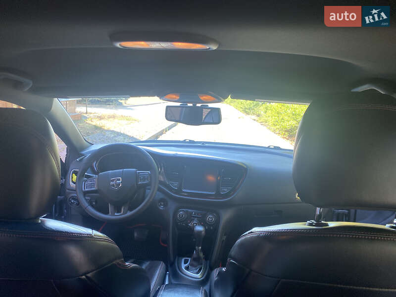 Седан Dodge Dart 2015 в Харкові