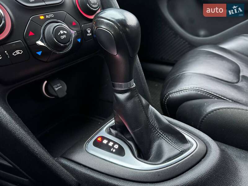 Седан Dodge Dart 2013 в Киеве