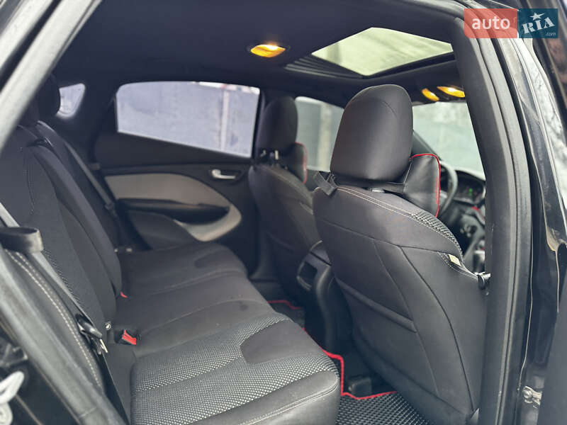 Седан Dodge Dart 2014 в Киеве фото 25 Седан Dodge Dart 2014 в Киеве