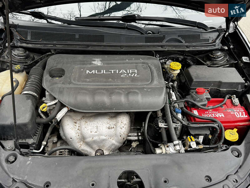 Седан Dodge Dart 2014 в Киеве фото 31 Седан Dodge Dart 2014 в Киеве