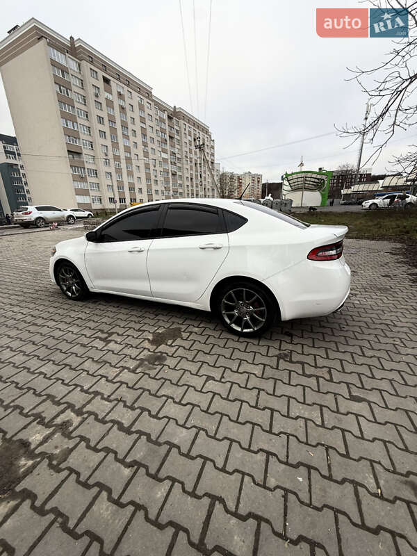 Седан Dodge Dart 2013 в Хмельницком