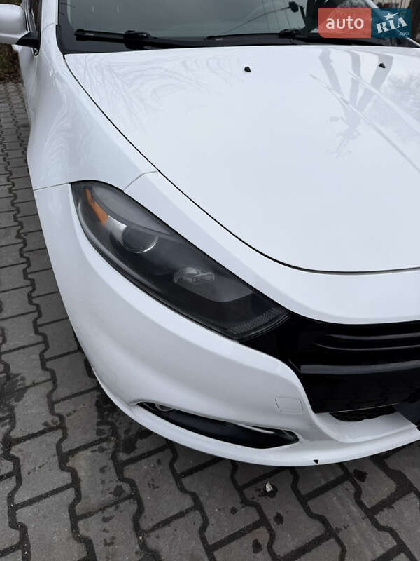 Седан Dodge Dart 2013 в Хмельницком