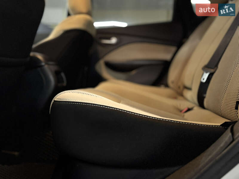 Седан Dodge Dart 2015 в Николаеве