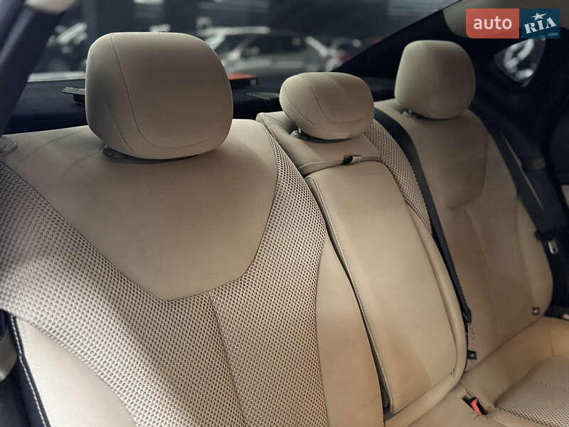 Седан Dodge Dart 2015 в Николаеве