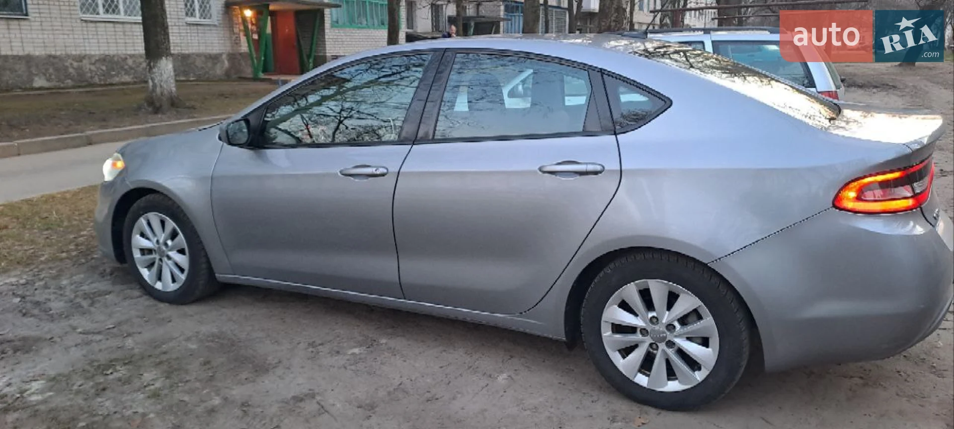 2013 Dodge Dart - мініатюра 2
