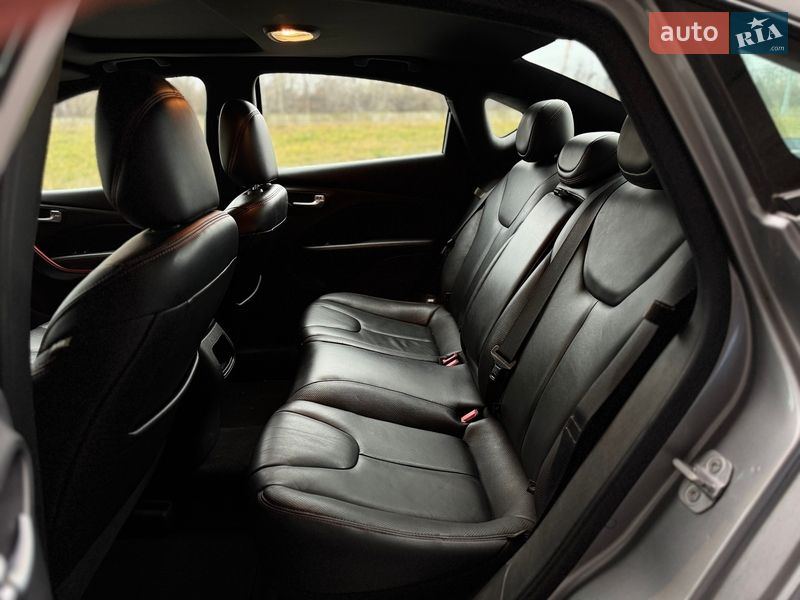 Седан Dodge Dart 2014 в Киеве