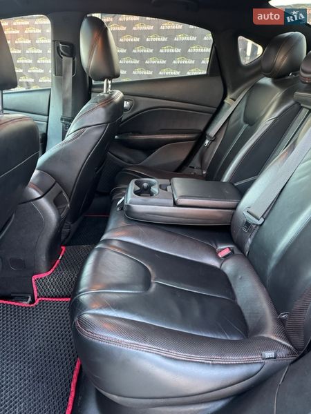 Седан Dodge Dart 2015 в Києві