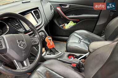 Седан Dodge Dart 2014 в Киеве