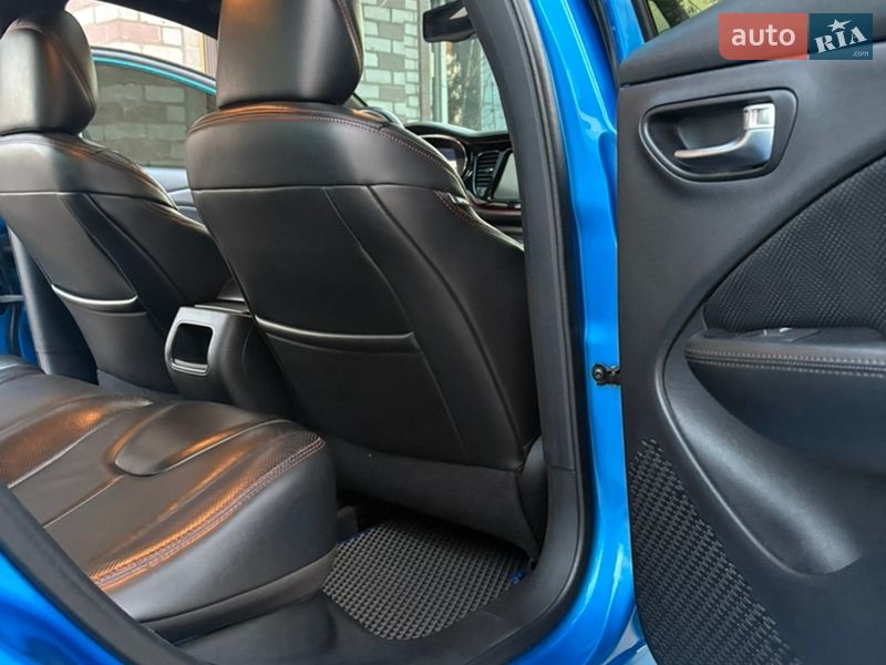Седан Dodge Dart 2014 в Днепре