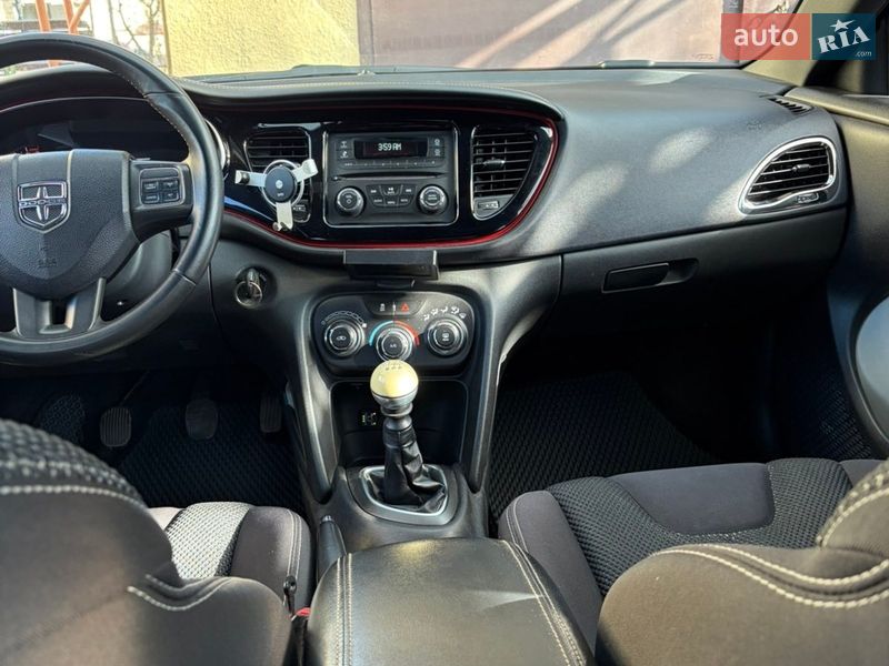 Седан Dodge Dart 2014 в Полтаве