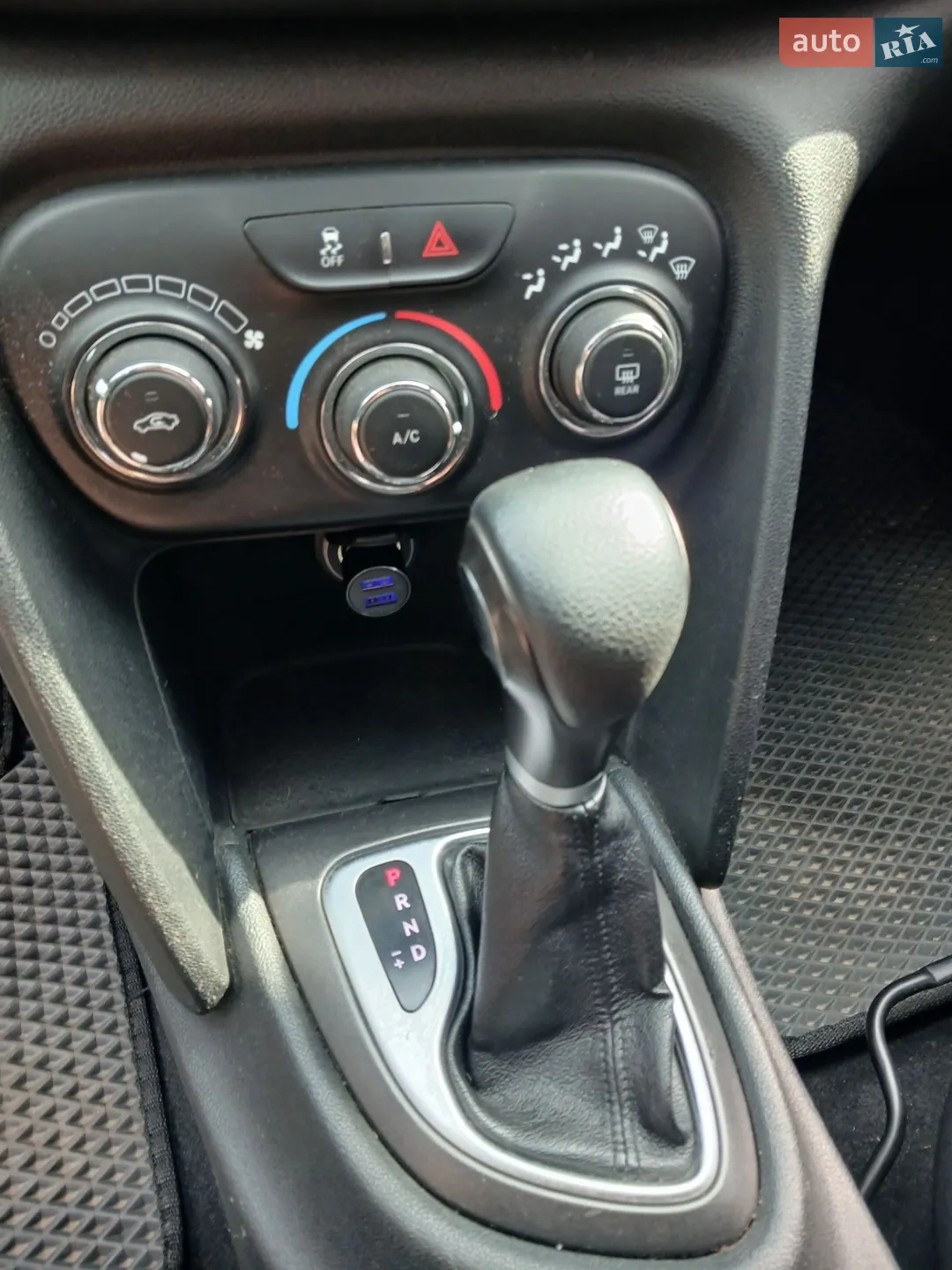 2015 Dodge Dart - мініатюра 16