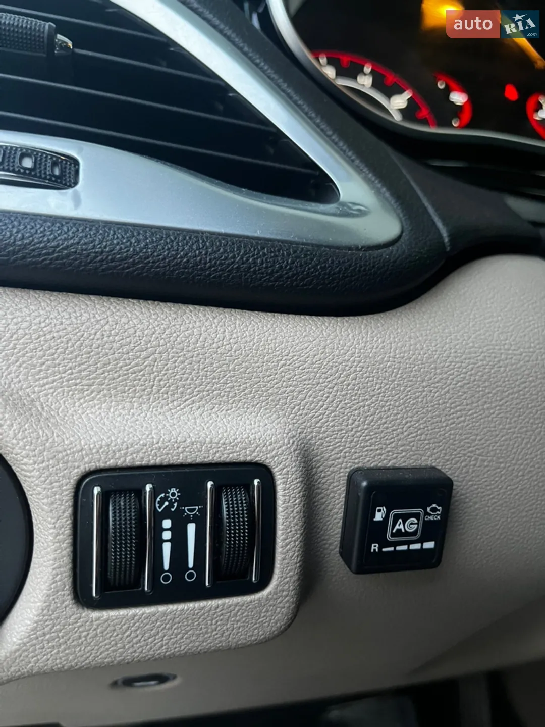 2013 Dodge Dart - мініатюра 20