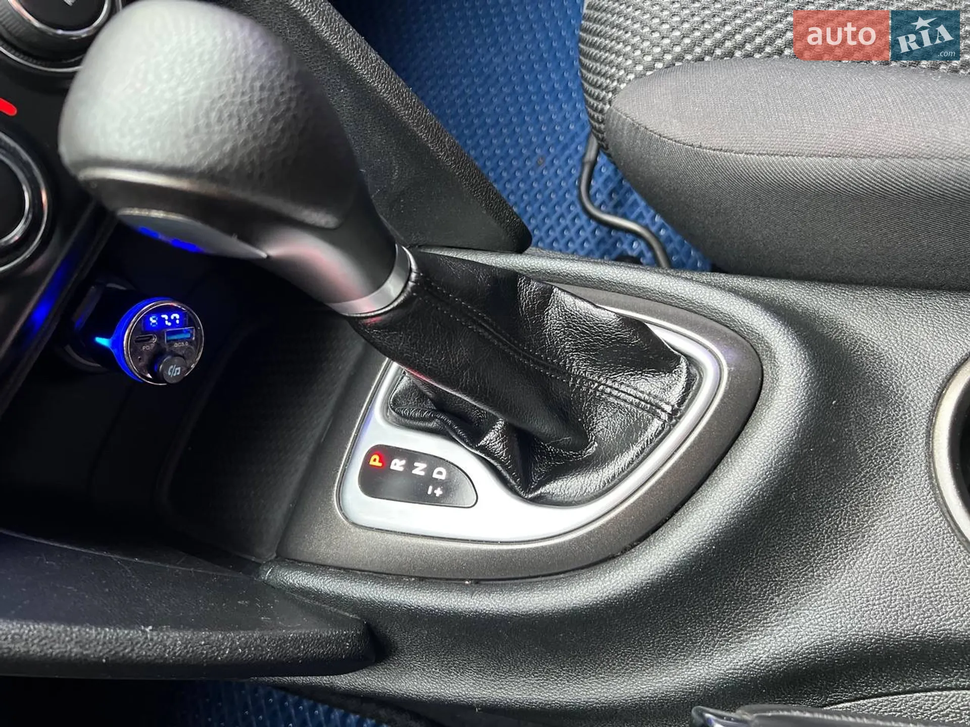 2015 Dodge Dart - мініатюра 29