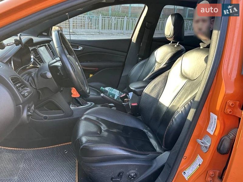 Седан Dodge Dart 2014 в Киеве