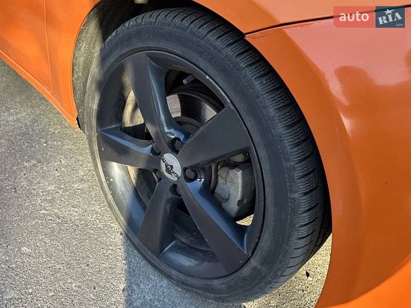 Седан Dodge Dart 2014 в Киеве