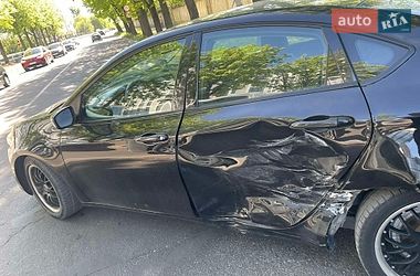 Седан Dodge Dart 2015 в Львові