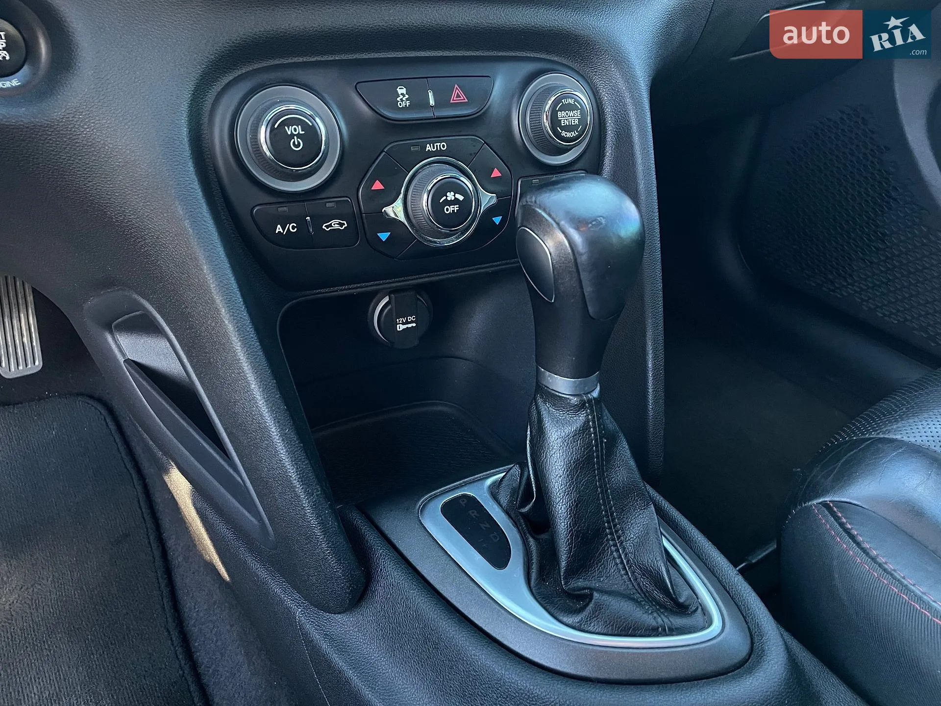 2016 Dodge Dart - мініатюра 29