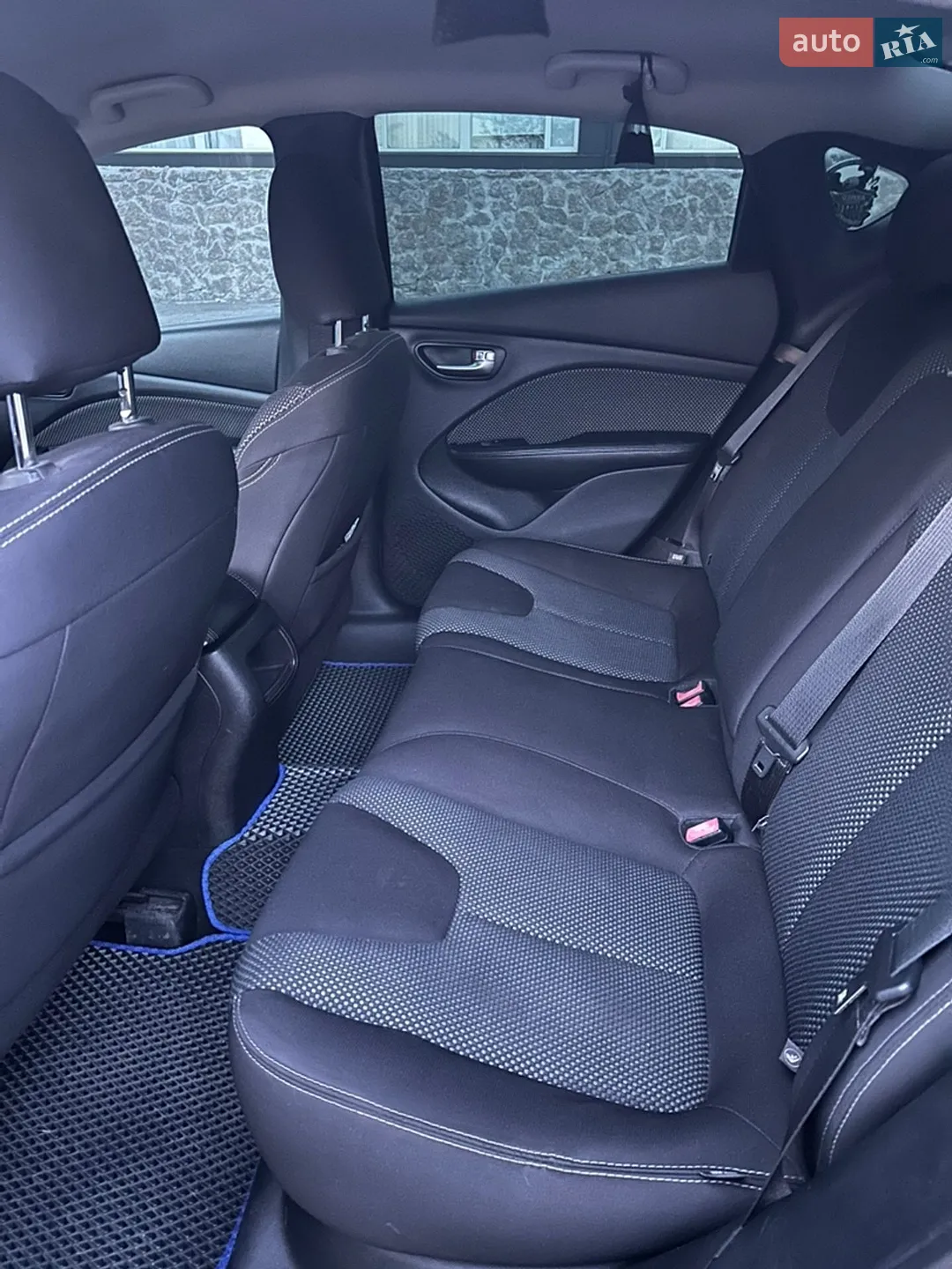 2015 Dodge Dart - мініатюра 14