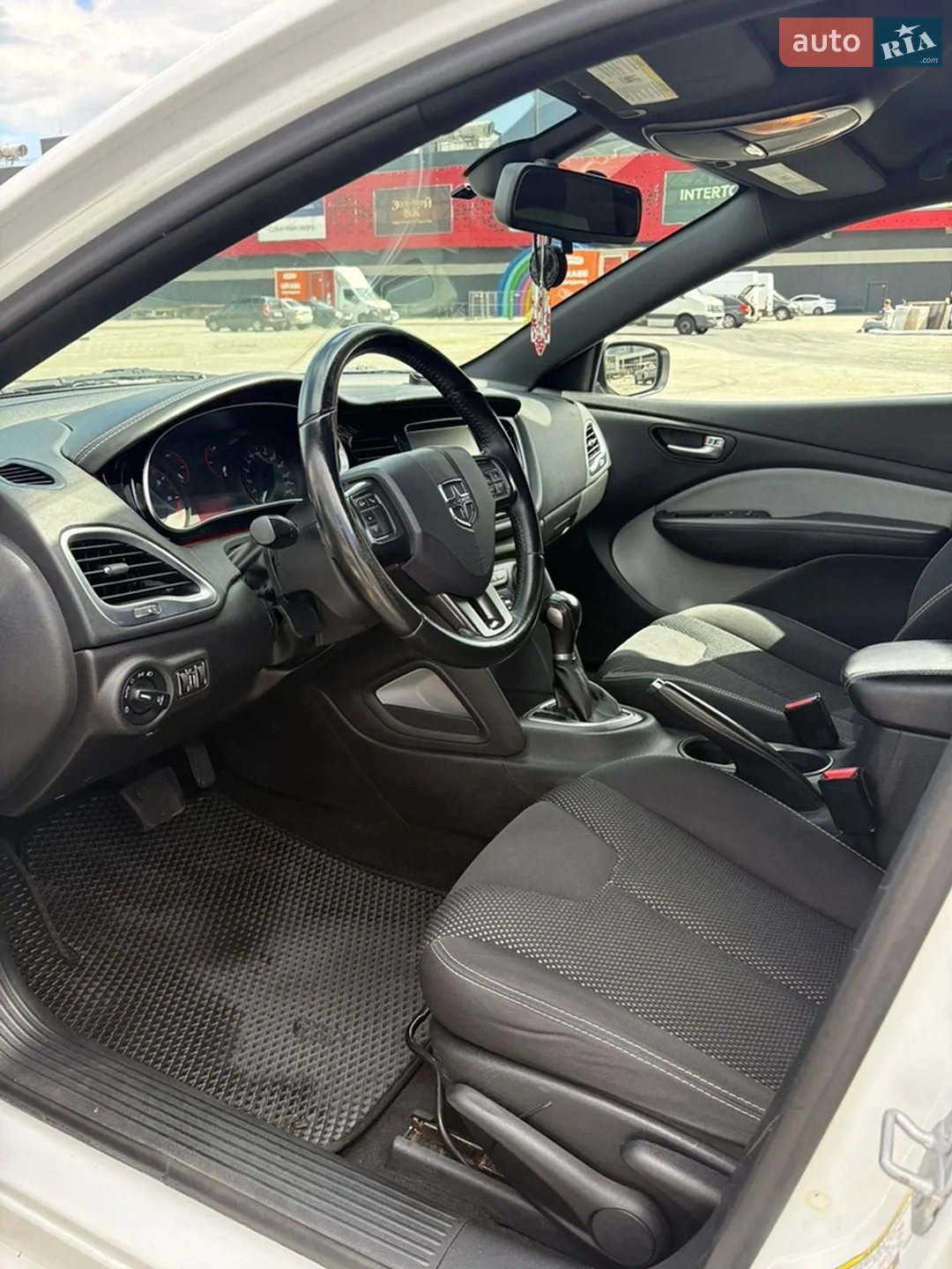 2016 Dodge Dart - мініатюра 15