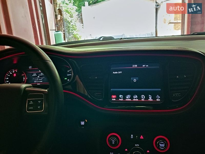 Седан Dodge Dart 2016 в Болграде