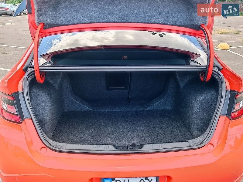 Седан Dodge Dart 2016 в Болграде