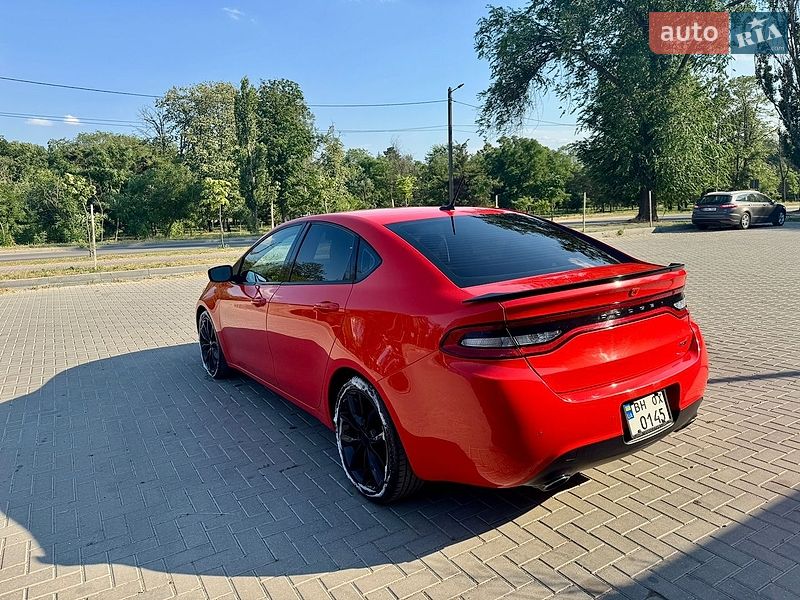 Седан Dodge Dart 2016 в Болграде