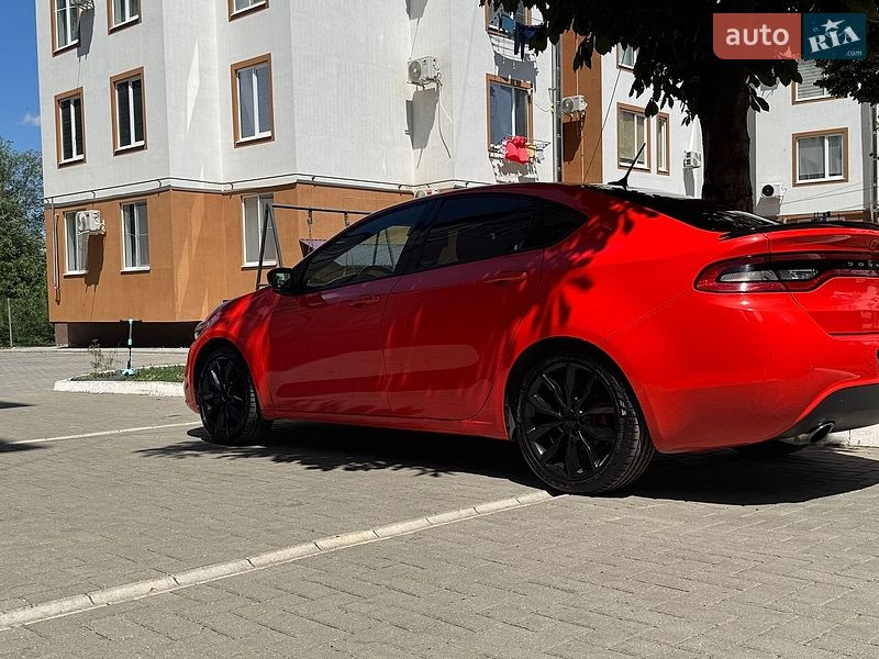 Седан Dodge Dart 2016 в Болграде