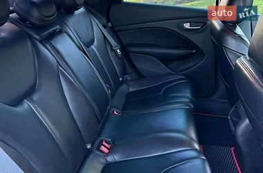 Седан Dodge Dart 2015 в Киеве