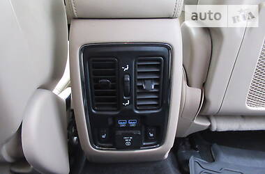 Позашляховик / Кросовер Dodge Durango 2015 в 