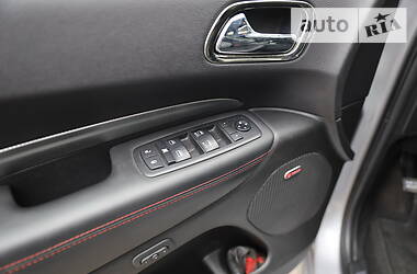 Внедорожник / Кроссовер Dodge Durango 2018 в 