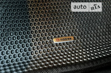 Позашляховик / Кросовер Dodge Durango 2017 в Новодністровську